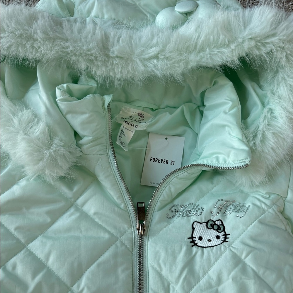 Forever 21 Light Green Quilted Jacket with Faux Fur